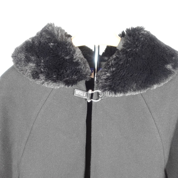 Apt. 9 Women's Faux Fur Collar Cape Coat in Black - One Size - Picture 3 of 10